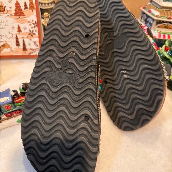 Aloha Island Beaded Sandals - Black and Turquoise - Picture 5 of 7